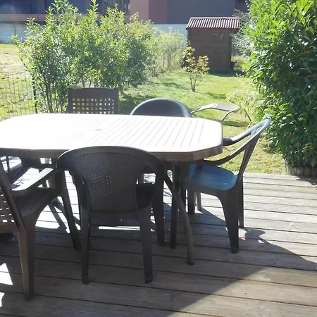 T3 With Garden In Chalet *