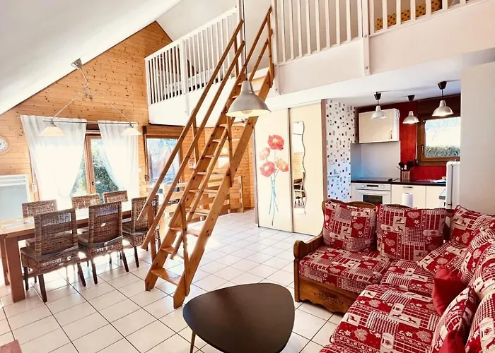 Chalet Adorable Little